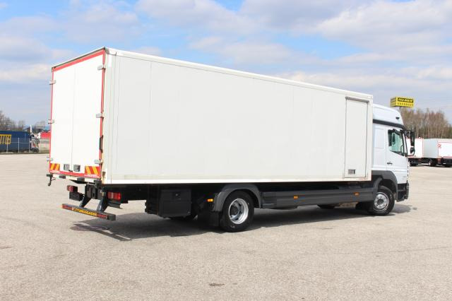 Mercedes-Benz Atego 1224L - Xe tải hộp: hình 3 Mercedes-Benz Atego 1224L - Xe tải hộp: hình 3