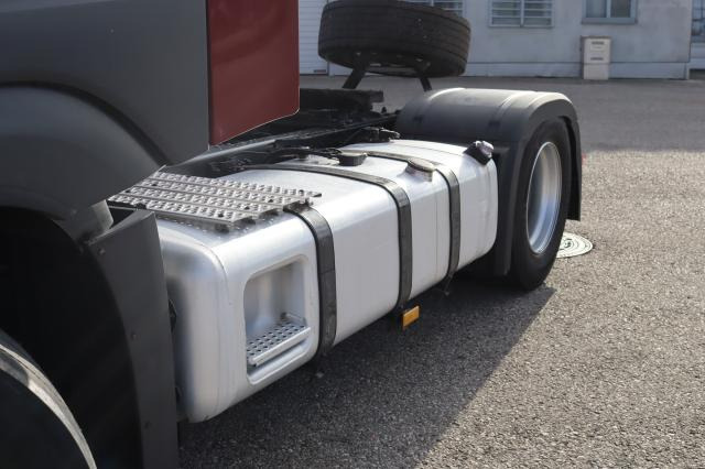 Mercedes-Benz Actros 1843 LS - Xe đầu kéo: hình 4 Mercedes-Benz Actros 1843 LS - Xe đầu kéo: hình 4