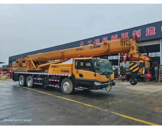 2017 XCMG QY25K5-Ⅰ - Cẩu bánh lốp: hình 1 2017 XCMG QY25K5-Ⅰ - Cẩu bánh lốp: hình 1
