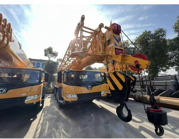 2022 XCMG QY55KC - Cẩu bánh lốp: hình 2 2022 XCMG QY55KC - Cẩu bánh lốp: hình 2