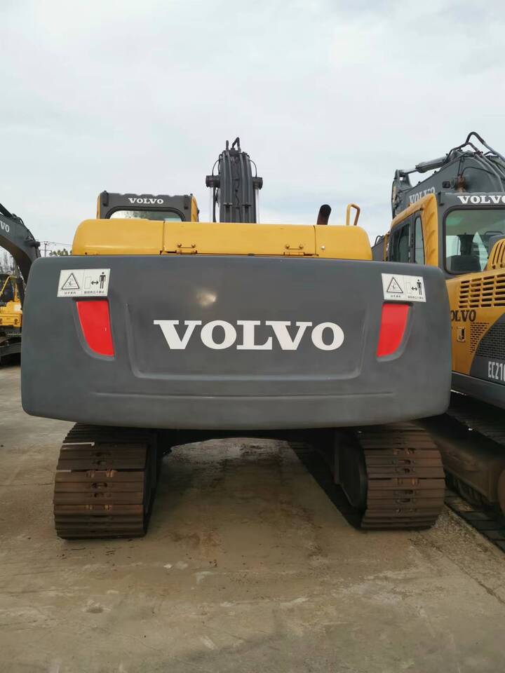 Volvo EC210B - Máy xúc bánh xích: hình 5 Volvo EC210B - Máy xúc bánh xích: hình 5