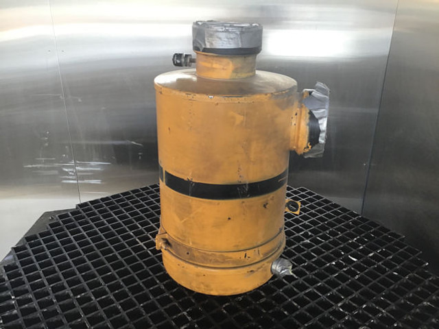 Liebherr Air Filter - Hệ thống nạp khí: hình 1 Liebherr Air Filter - Hệ thống nạp khí: hình 1