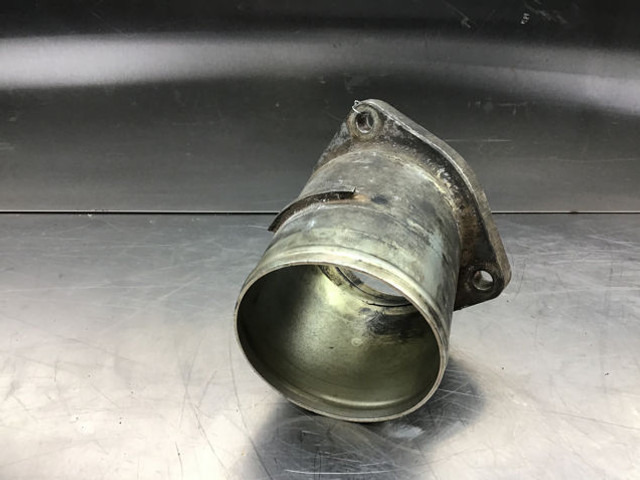 Liebherr Air Pipe - Ống nạp khí: hình 2 Liebherr Air Pipe - Ống nạp khí: hình 2
