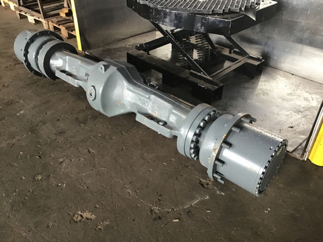 Trục trước mới Liebherr Axle: hình 1