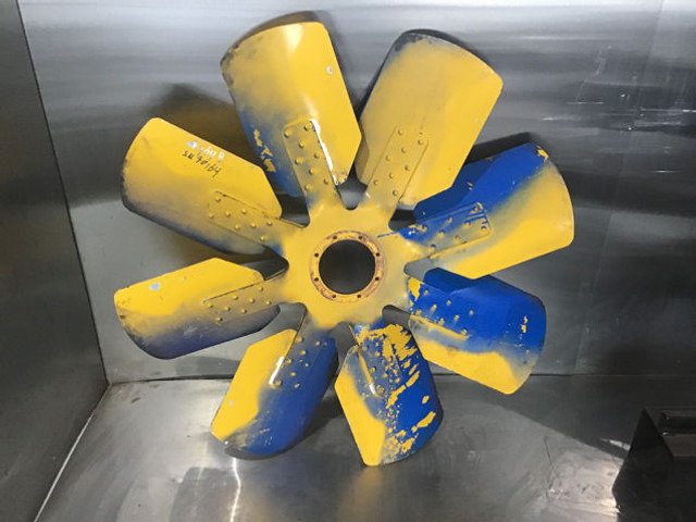 Liebherr Fan Blade - Hệ thống làm mát: hình 2 Liebherr Fan Blade - Hệ thống làm mát: hình 2