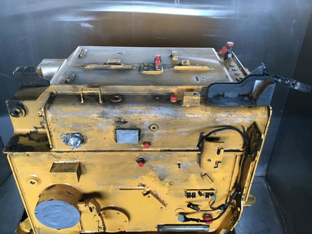 Liebherr Hydraulic Tank - Bồn thủy lực: hình 5 Liebherr Hydraulic Tank - Bồn thủy lực: hình 5