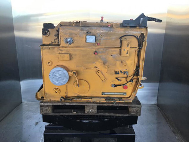 Liebherr Hydraulic Tank - Bồn thủy lực: hình 2 Liebherr Hydraulic Tank - Bồn thủy lực: hình 2