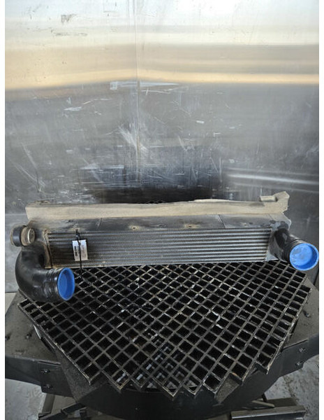 Liebherr Intercooler - Bộ làm mát liên hợp: hình 3 Liebherr Intercooler - Bộ làm mát liên hợp: hình 3