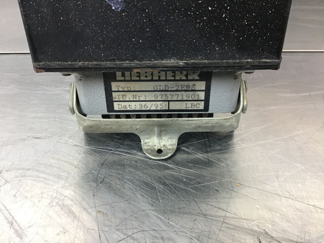 Liebherr Maxiumum Load Relay - Rơ le: hình 2 Liebherr Maxiumum Load Relay - Rơ le: hình 2