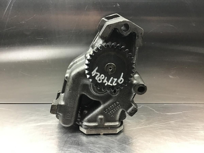 Liebherr Oil Pump - Bơm dầu nhớt: hình 1 Liebherr Oil Pump - Bơm dầu nhớt: hình 1