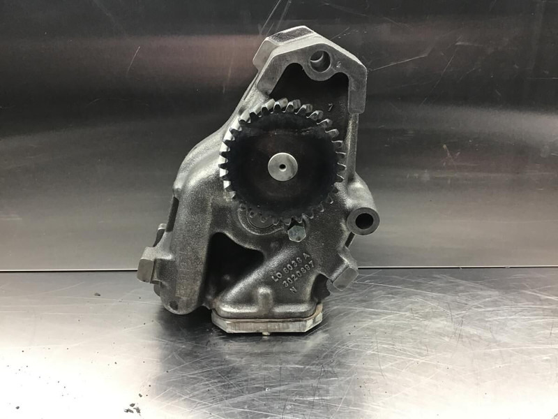 Liebherr Oil Pump - Bơm dầu nhớt: hình 3 Liebherr Oil Pump - Bơm dầu nhớt: hình 3