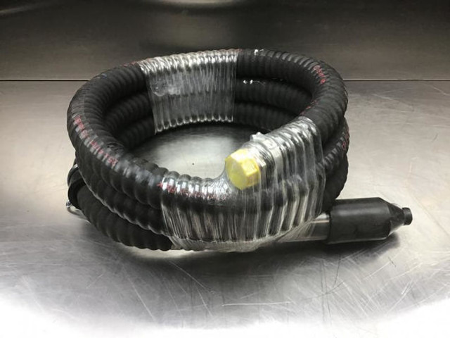 Ống nạp khí mới Liebherr Refuelling Hose: hình 1