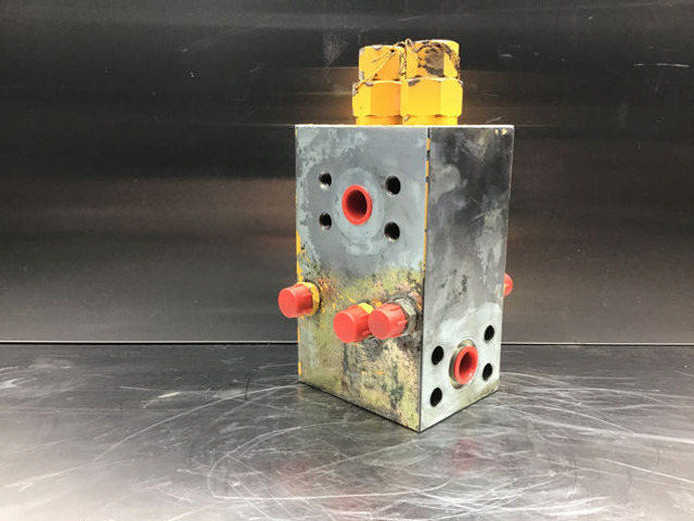 Liebherr Safety Valve - Van: hình 2 Liebherr Safety Valve - Van: hình 2