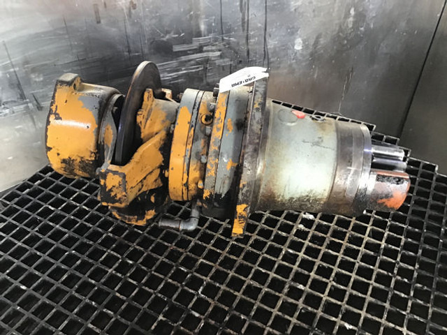 Liebherr Swing Gear - Hộp số: hình 1 Liebherr Swing Gear - Hộp số: hình 1