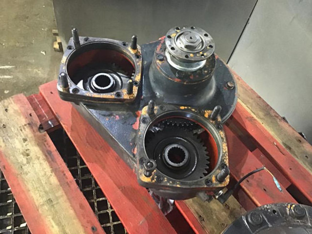 Liebherr Transmission - Hộp số: hình 1 Liebherr Transmission - Hộp số: hình 1