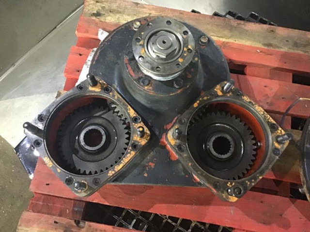 Liebherr Transmission - Hộp số: hình 2 Liebherr Transmission - Hộp số: hình 2