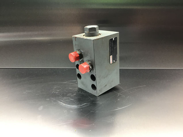 Liebherr Valve - Động cơ và các bộ phận: hình 1 Liebherr Valve - Động cơ và các bộ phận: hình 1