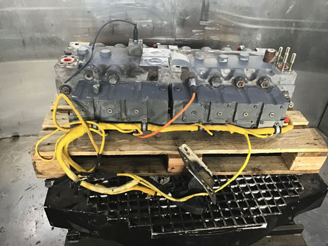 Liebherr Valveblock - Khối xi lanh: hình 1 Liebherr Valveblock - Khối xi lanh: hình 1