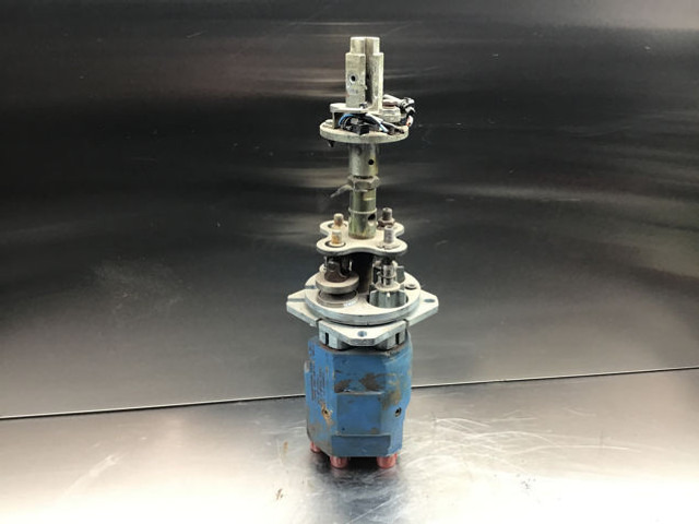 Rexroth Pilot Control Unit - Bảng điều khiển: hình 1 Rexroth Pilot Control Unit - Bảng điều khiển: hình 1