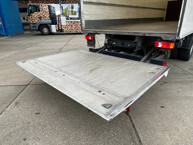 Xe tải hộp Renault D16.280 / Closed Box / Automatic / Euro 6: hình 7