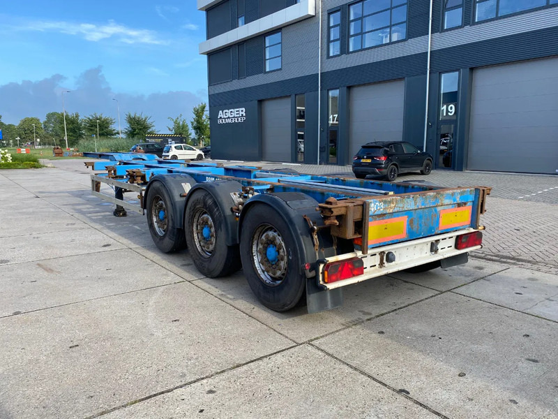 Renders Container chassis / Mercedes + Disc / 1x Lift Axle / 1x Extendable - Xe chở container/ Sơ mi rơ moóc hoán đổi thân: hình 3 Renders Container chassis / Mercedes + Disc / 1x Lift Axle / 1x Extendable - Xe chở container/ Sơ mi rơ moóc hoán đổi thân: hình 3
