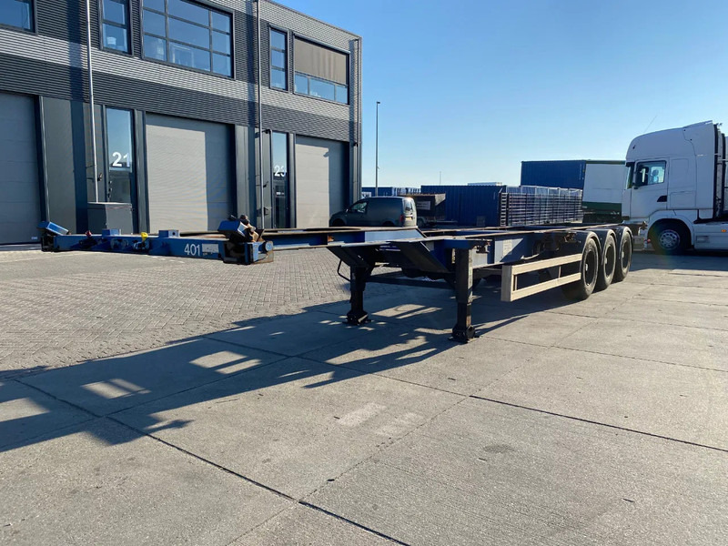 TURBO'S HOET 40 FT / BPW + Disc / 1x Lift Axle / 4690 KG! - Xe chở container/ Sơ mi rơ moóc hoán đổi thân: hình 4 TURBO'S HOET 40 FT / BPW + Disc / 1x Lift Axle / 4690 KG! - Xe chở container/ Sơ mi rơ moóc hoán đổi thân: hình 4