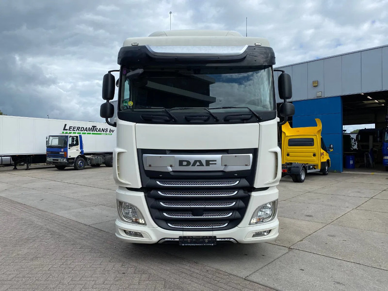 DAF XF 106.450 SC / Automatic / Euro 6 - Xe đầu kéo: hình 2 DAF XF 106.450 SC / Automatic / Euro 6 - Xe đầu kéo: hình 2