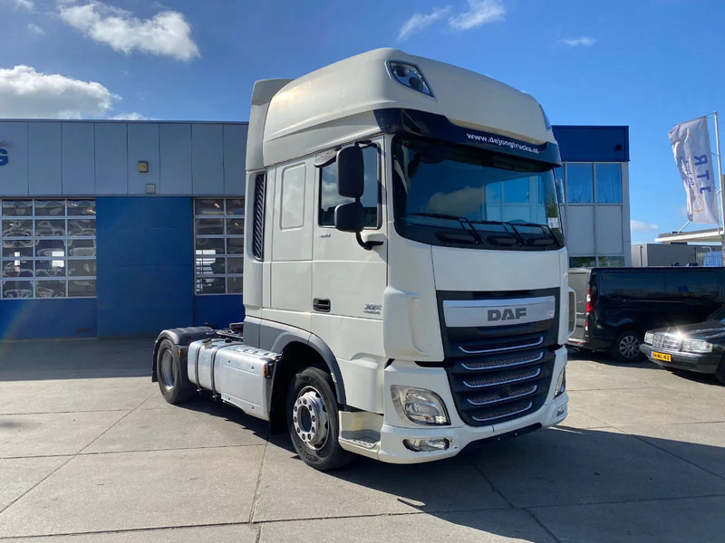 DAF XF 106.460 SSC / Retarder / 2x Tank - Xe đầu kéo: hình 2 DAF XF 106.460 SSC / Retarder / 2x Tank - Xe đầu kéo: hình 2