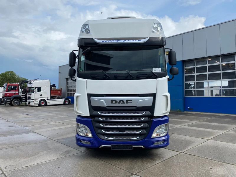DAF XF 106.480 SSC / Euro 6D / 2x Tank / Stand Airco - Xe đầu kéo: hình 2 DAF XF 106.480 SSC / Euro 6D / 2x Tank / Stand Airco - Xe đầu kéo: hình 2