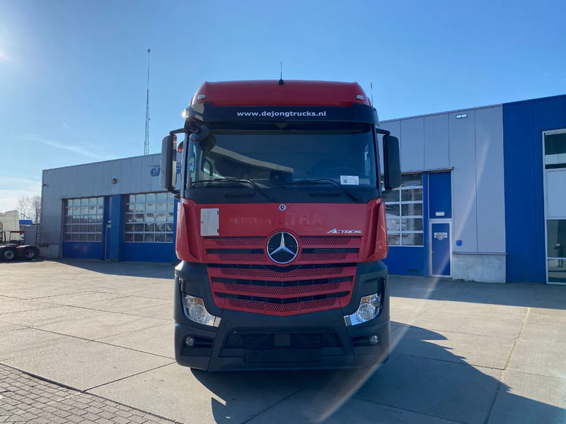 Mercedes-Benz Actros 1945 / StreamSpace / Hydraulic / Automatic - Xe đầu kéo: hình 2 Mercedes-Benz Actros 1945 / StreamSpace / Hydraulic / Automatic - Xe đầu kéo: hình 2