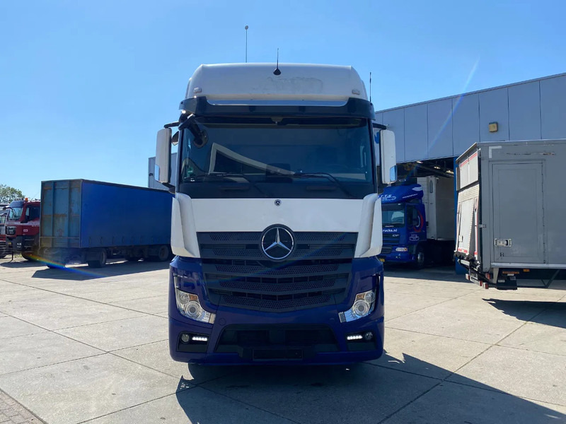 Mercedes-Benz Actros 1948 Giga Space / Automatic / 2x Tank - Xe đầu kéo: hình 2 Mercedes-Benz Actros 1948 Giga Space / Automatic / 2x Tank - Xe đầu kéo: hình 2