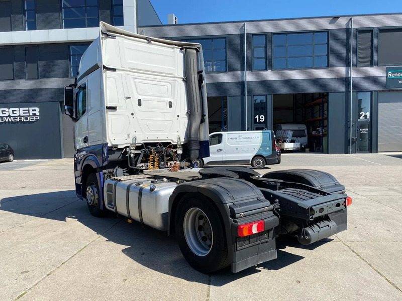 Mercedes-Benz Actros 1948 Giga Space / Automatic / 2x Tank - Xe đầu kéo: hình 4 Mercedes-Benz Actros 1948 Giga Space / Automatic / 2x Tank - Xe đầu kéo: hình 4