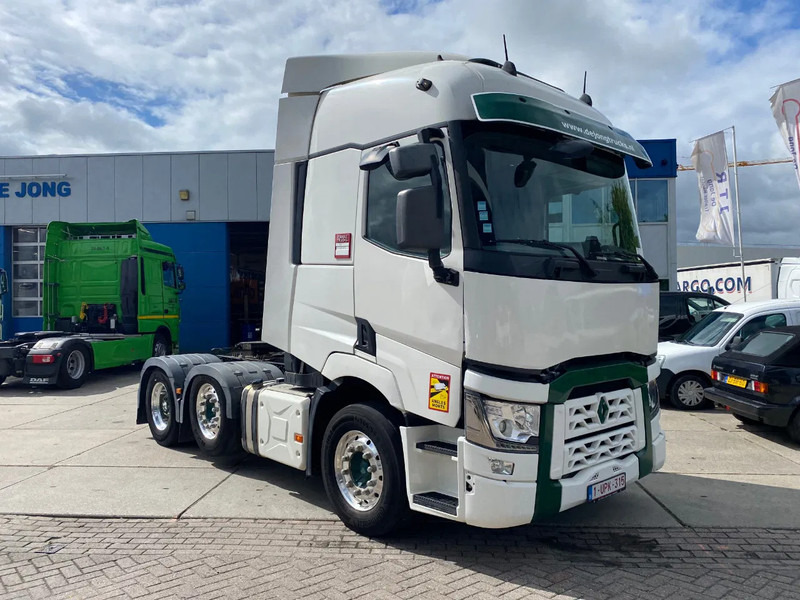 Renault T520 Comfort / 6x2/4 / Steering Axle / Hub Reduction / 208.250Km - Xe đầu kéo: hình 3 Renault T520 Comfort / 6x2/4 / Steering Axle / Hub Reduction / 208.250Km - Xe đầu kéo: hình 3