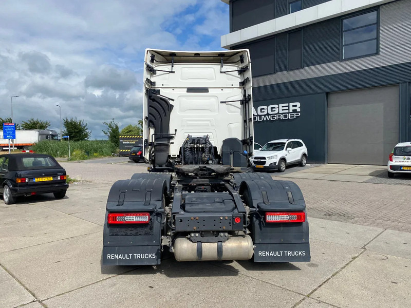 Renault T520 Comfort / 6x2/4 / Steering Axle / Hub Reduction / 208.250Km - Xe đầu kéo: hình 5 Renault T520 Comfort / 6x2/4 / Steering Axle / Hub Reduction / 208.250Km - Xe đầu kéo: hình 5