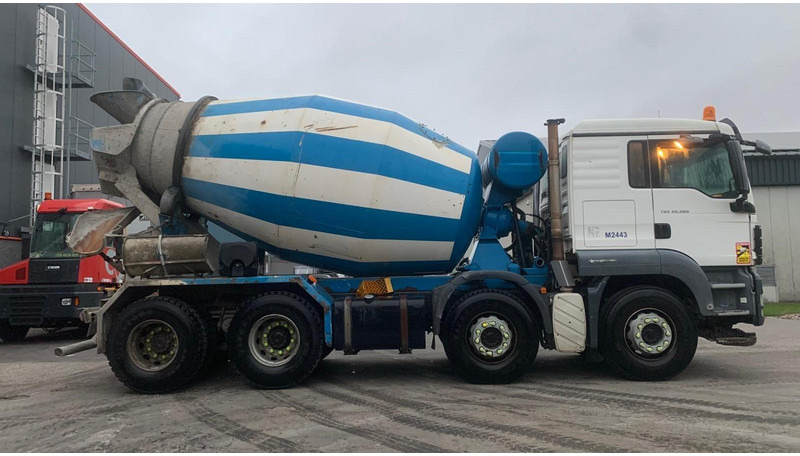 MAN TGS 35.360 Liebherr + 9M3 - Xe trộn bê tông: hình 5 MAN TGS 35.360 Liebherr + 9M3 - Xe trộn bê tông: hình 5