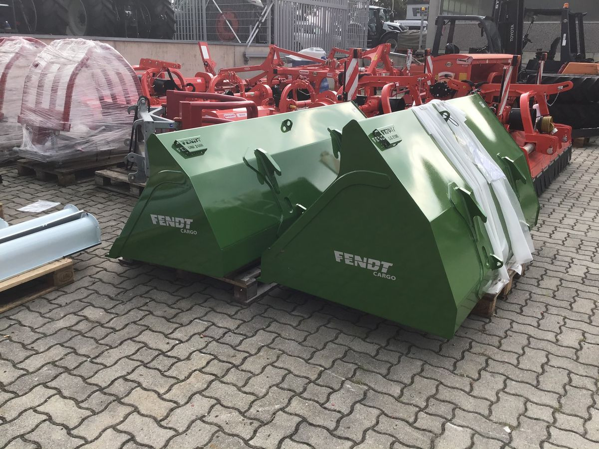 Fendt Schaufel - Gầu xúc lật: hình 1 Fendt Schaufel - Gầu xúc lật: hình 1