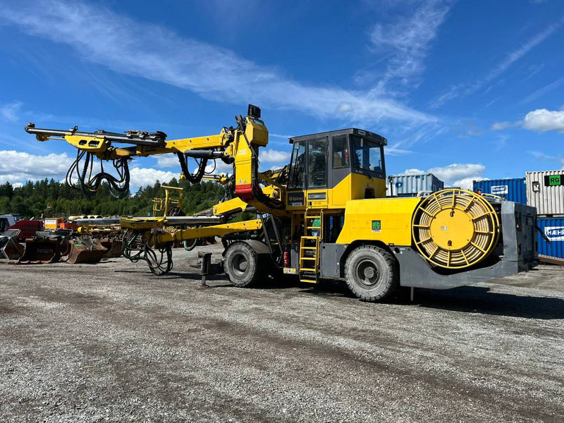 Atlas-Copco XE3 C30 - Giàn khoan: hình 1 Atlas-Copco XE3 C30 - Giàn khoan: hình 1