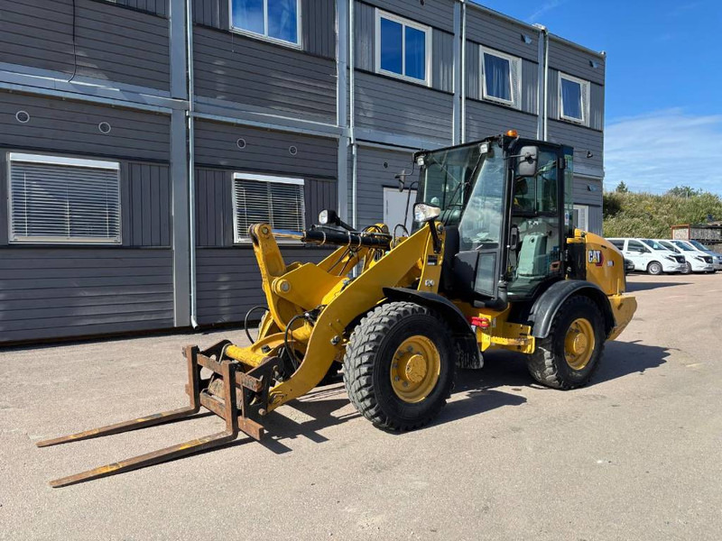 Cat 906 M - Máy xúc lật bánh lốp: hình 1 Cat 906 M - Máy xúc lật bánh lốp: hình 1