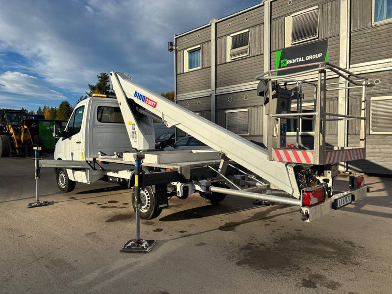 Dino 230 VT - Nền bục trên không gắn trên xe tải: hình 3 Dino 230 VT - Nền bục trên không gắn trên xe tải: hình 3