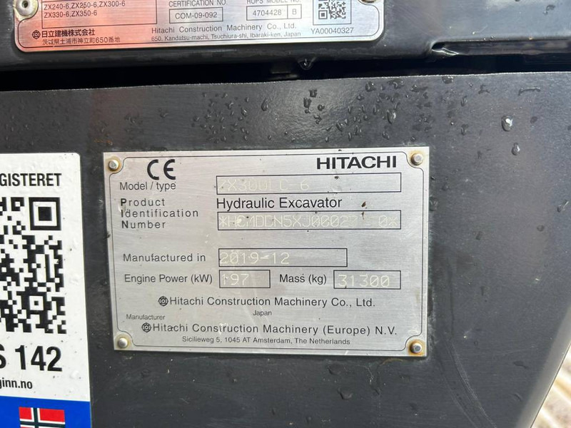 Hitachi ZX 300 LC-6 - Máy xúc bánh xích: hình 5 Hitachi ZX 300 LC-6 - Máy xúc bánh xích: hình 5
