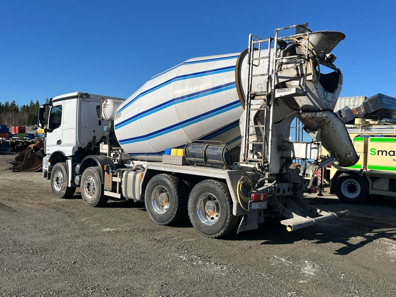 Mercedes-Benz Arocs 3246 - Xe trộn bê tông: hình 2 Mercedes-Benz Arocs 3246 - Xe trộn bê tông: hình 2
