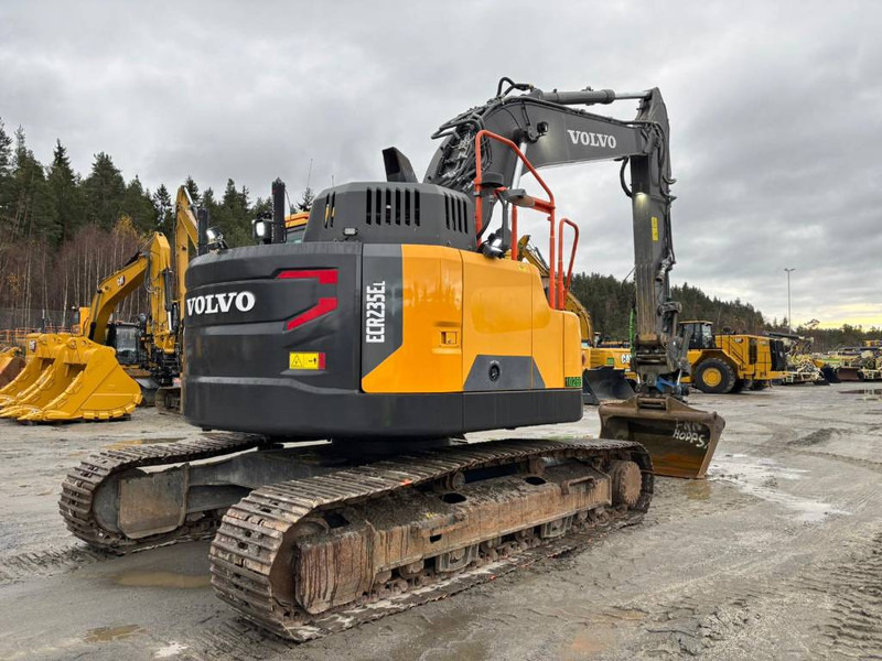Volvo ECR 235 E - Máy xúc bánh xích: hình 3 Volvo ECR 235 E - Máy xúc bánh xích: hình 3