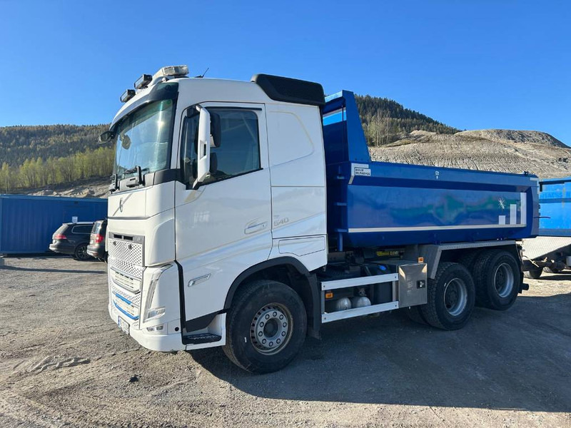Volvo FH 540 6x4 + Maur trippelkjerre - Xe ben: hình 2 Volvo FH 540 6x4 + Maur trippelkjerre - Xe ben: hình 2