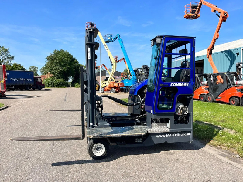 Combilift C4000 4 WAY FORKLIFT - Xe tải tiếp cận 4 hướng: hình 5 Combilift C4000 4 WAY FORKLIFT - Xe tải tiếp cận 4 hướng: hình 5