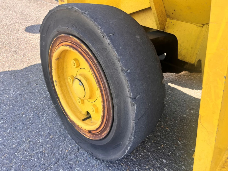 Xe nâng diesel Hyster H7.00XL: hình 8