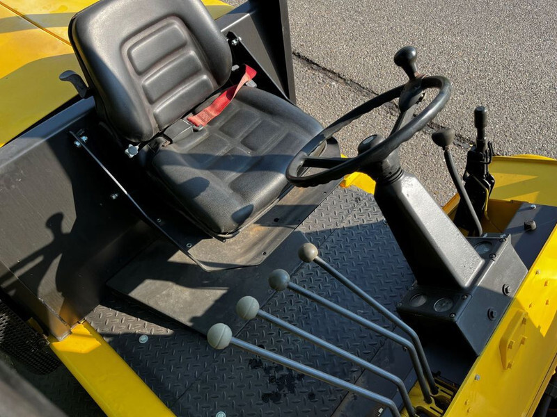 Xe nâng diesel Hyster H7.00XL: hình 13