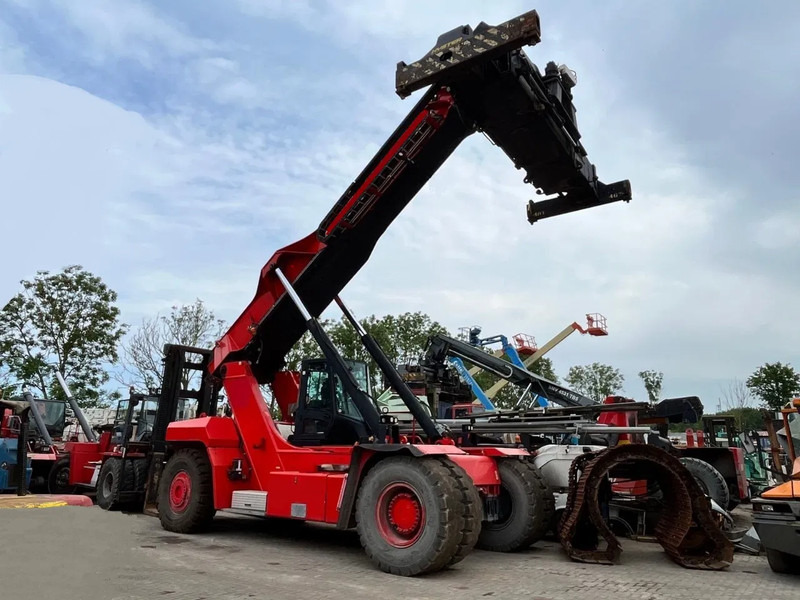 Hyster RS46-36CH - Xe tiếp cận xếp chồng: hình 1 Hyster RS46-36CH - Xe tiếp cận xếp chồng: hình 1