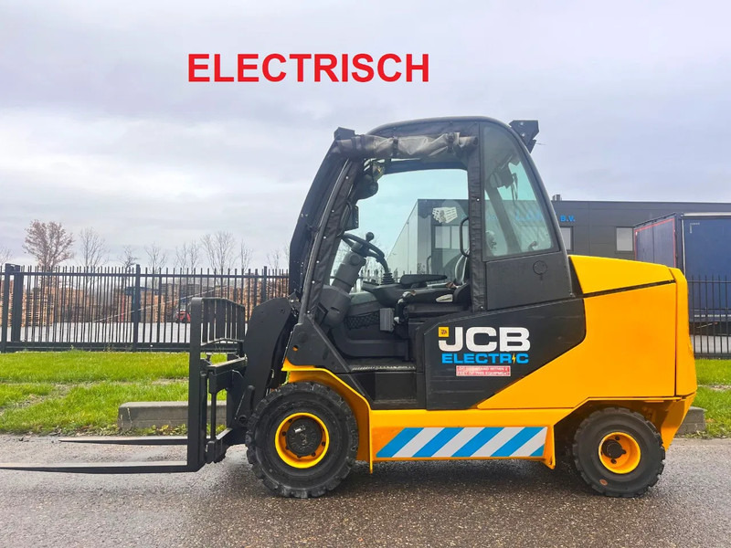 JCB TLT30-19E - Máy xúc lật bánh lốp kính thiên văn: hình 2 JCB TLT30-19E - Máy xúc lật bánh lốp kính thiên văn: hình 2