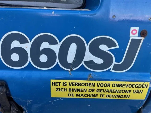 JLG 660SJ - Xe nâng người hình viễn vọng kính: hình 2 JLG 660SJ - Xe nâng người hình viễn vọng kính: hình 2