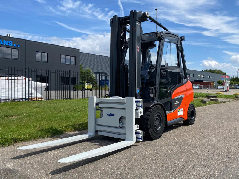 Linde H35D-01 Cascade rotating fork clamp - Xe nâng diesel: hình 2 Linde H35D-01 Cascade rotating fork clamp - Xe nâng diesel: hình 2